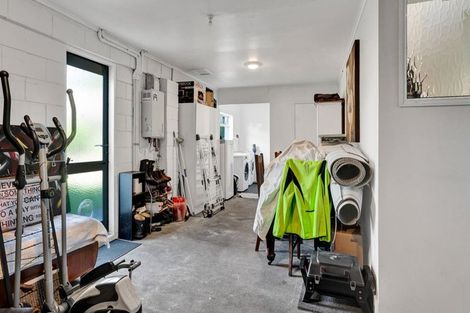 Photo of property in 11b Hine Street, New Plymouth, 4310