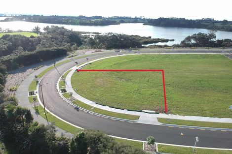 Photo of property in 28 Omahuru Road, Glenbrook, 2681