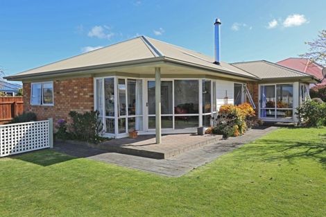 Photo of property in 34 Avondale Road, Taradale, Napier, 4112