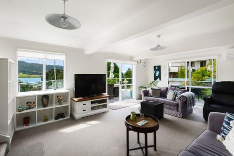 Photo of property in 12 Moana Drive, Tanners Point, Katikati, 3177