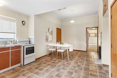 Photo of property in 52 Steyne Avenue, Plimmerton, Porirua, 5026