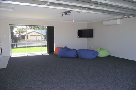 Photo of property in 7 Seafoam Place, Waihi Beach, 3611