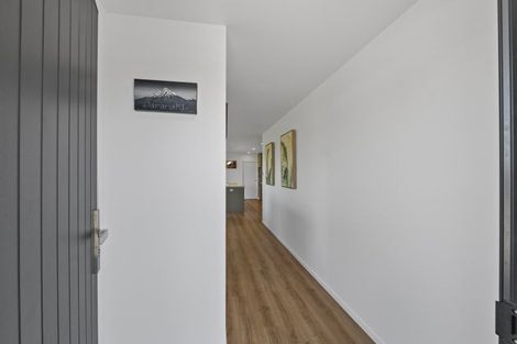 Photo of property in 66e Flint Road, Stratford, 4332