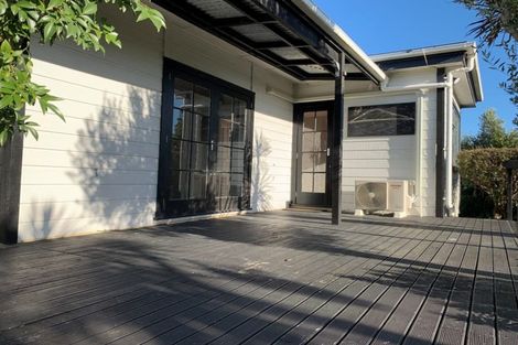 Photo of property in 1 Trig Hill Terrace, Waikanae Beach, Waikanae, 5036