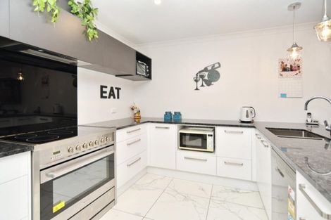 Photo of property in 44 El Alamein Avenue, Rangiora, 7400