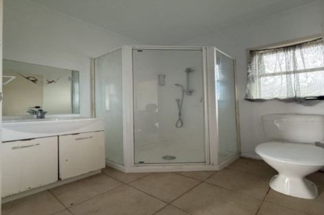 Photo of property in 25 Royton Avenue, Mangere East, Auckland, 2024