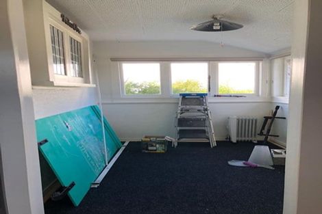 Photo of property in 235 Park Road, Hokowhitu, Palmerston North, 4410