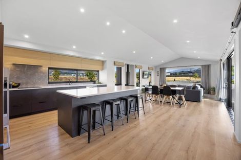 Photo of property in 6 Rua Street, Albert Town, Wanaka, 9305