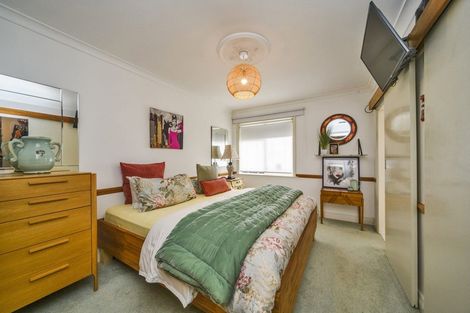 Photo of property in 57 Guy Avenue, Takaro, Palmerston North, 4410