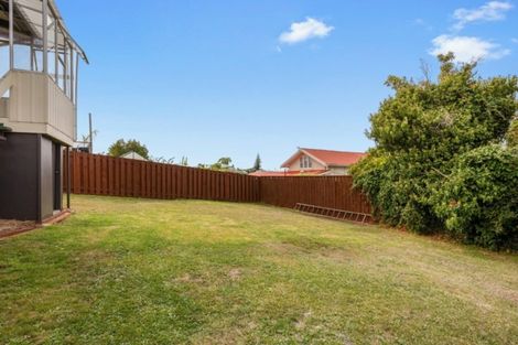 Photo of property in 14 Mcdonnell Street, Omokoroa, 3114