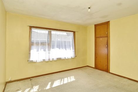 Photo of property in 1/17 Frensham Crescent, Woolston, Christchurch, 8062