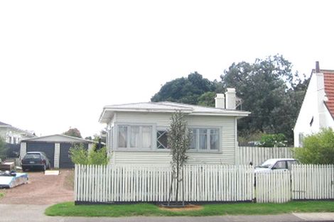 Photo of property in 52 Walmsley Road, Otahuhu, Auckland, 1062