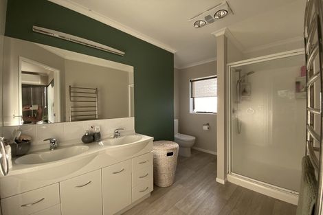 Photo of property in 25 Ngaio Place, Pukete, Hamilton, 3200