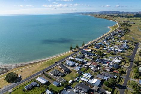 Photo of property in 915 East Coast Road, Kaiaua, Pokeno, 2473