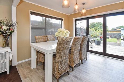 Photo of property in 29 Rushgreen Avenue, Pahurehure, Papakura, 2113