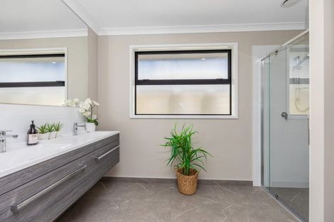 Photo of property in 11 Flounder Drive, Omokoroa, 3114