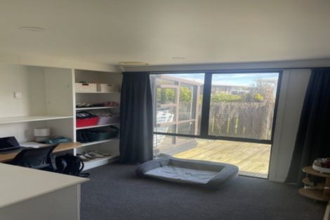 Photo of property in 3d Tireti Road, Titahi Bay, Porirua, 5022