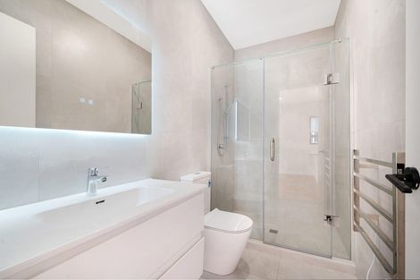 Photo of property in 38 Papai Lane, Massey, Auckland, 0614