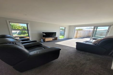 Photo of property in 96a Sherwill Street West, Feilding, 4702