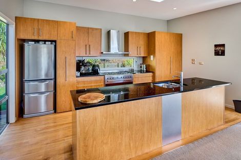 Photo of property in 53 Exploration Way, Whitby, Porirua, 5024