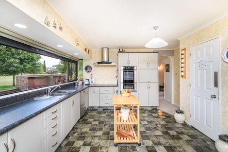 Photo of property in 91 Waterloo Crescent, Hokowhitu, Palmerston North, 4410