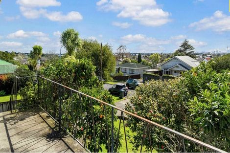 Photo of property in 1/12 Eden View Road, Sandringham, Auckland, 1025