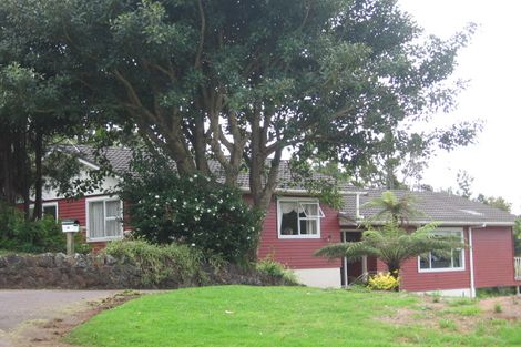 Photo of property in 53 Daffodil Street, Titirangi, Auckland, 0604