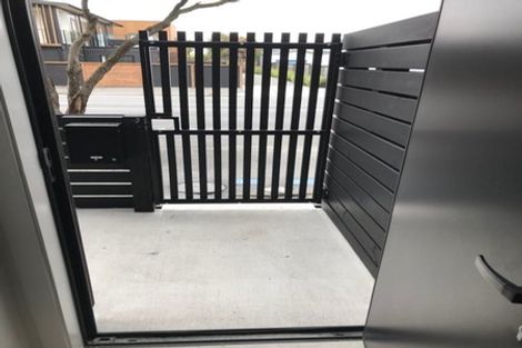 Photo of property in 11b Cuba Street, Petone, Lower Hutt, 5012