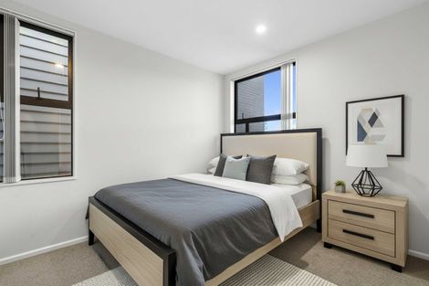 Photo of property in 15 Battalion Drive, Papakura, 2110