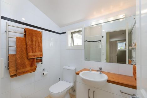 Photo of property in 2 Cambria Street, The Wood, Nelson, 7010