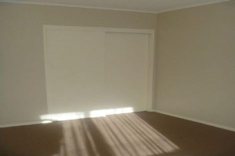 Photo of property in 1-3 Apu Crescent, Lyall Bay, Wellington, 6022