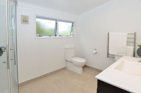 Photo of property in 21b Otanerua Road, Hatfields Beach, Orewa, 0931