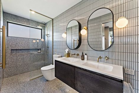 Photo of property in 17 Dinning Road, Riverhead, 0820