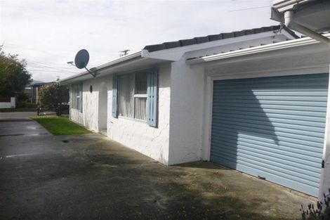 Photo of property in 20 Marina Grove, Hutt Central, Lower Hutt, 5010