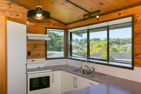 Photo of property in 76 Cumberland Street, Welbourn, New Plymouth, 4312