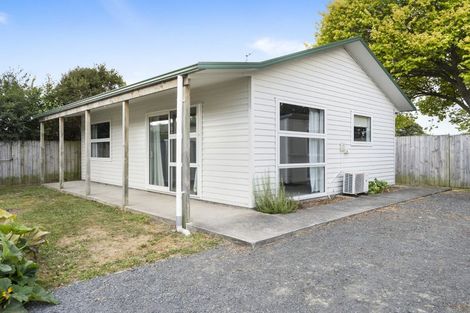 Photo of property in 12 Dermont Street, Bader, Hamilton, 3206