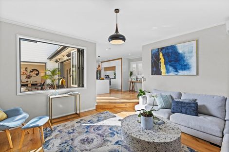 Photo of property in 9 Barque Rise, Long Bay, Auckland, 0630
