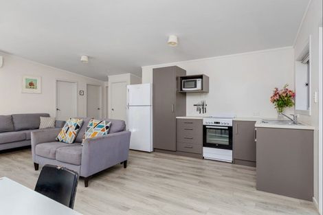 Photo of property in 56 Pinedale Crescent, Riversdale Beach, Masterton, 5872