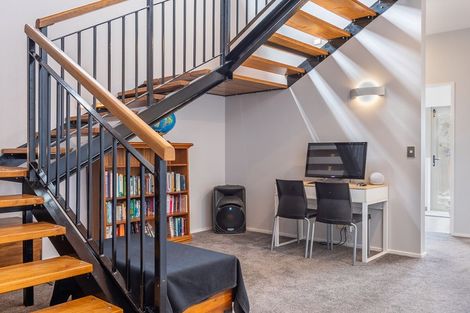 Photo of property in 61 Quadrant Heights, Paraparaumu, 5032