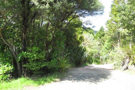 Photo of property in 14 Te Aute Ridge Road, Waitakere, Henderson, 0781