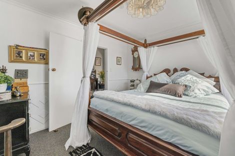 Photo of property in 3 Mabey Street, Eltham, 4322