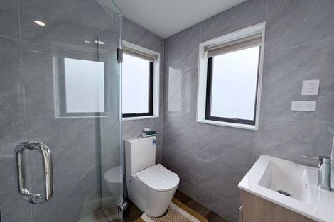 Photo of property in 37 Survila Street, Papakura, 2110