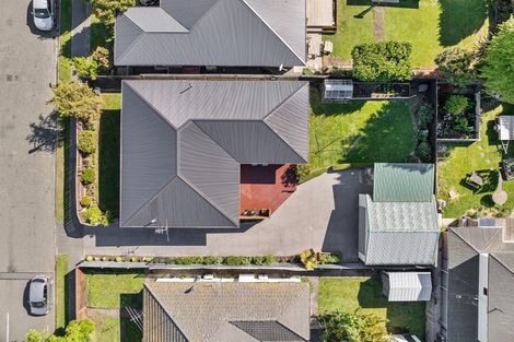 Photo of property in 27 Colman Avenue, Sockburn, Christchurch, 8042