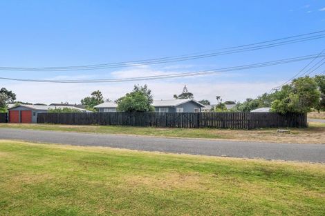 Photo of property in 33 Tuiti Street, Hokio Beach, Levin, 5571