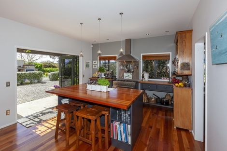 Photo of property in 67 Matatua Road, Raumati Beach, Paraparaumu, 5032