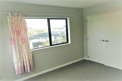 Photo of property in 39 Cavalli Road, Long Bay, Auckland, 0630