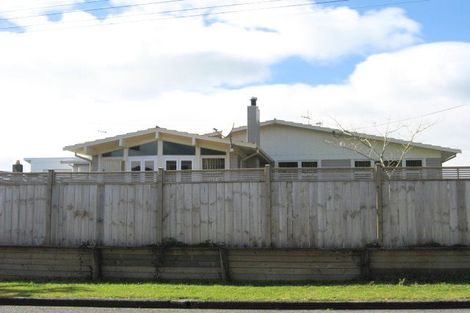Photo of property in 2 Tuhangi Street, Te Kamo, Whangarei, 0112
