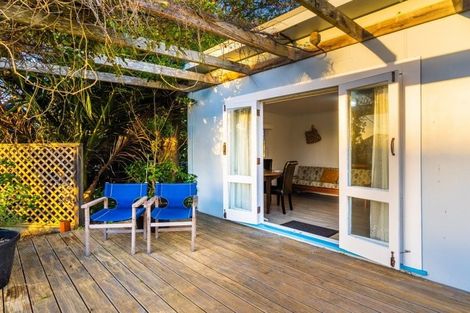 Photo of property in 16 Rodney Avenue, Te Horo Beach, Otaki, 5581