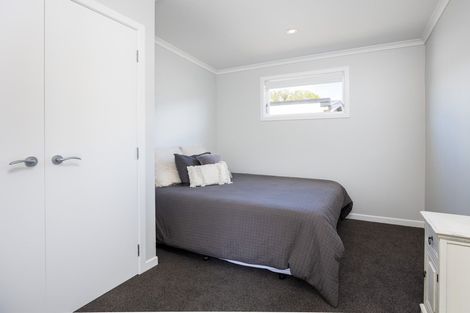 Photo of property in 19 Tokomaru Street, Welbourn, New Plymouth, 4312