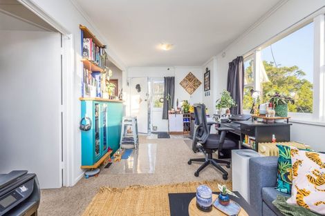 Photo of property in 8/5 Edgars Road, Westmere, Auckland, 1022